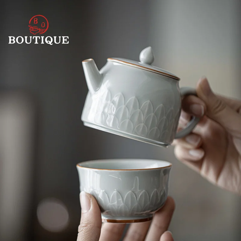 

Boutique Hand-embossed Lotus Petals Tea Set Ceramic One Pot One Cup Kung Fu Tea Set Household Teapot Teacup Gift Box Set Gift