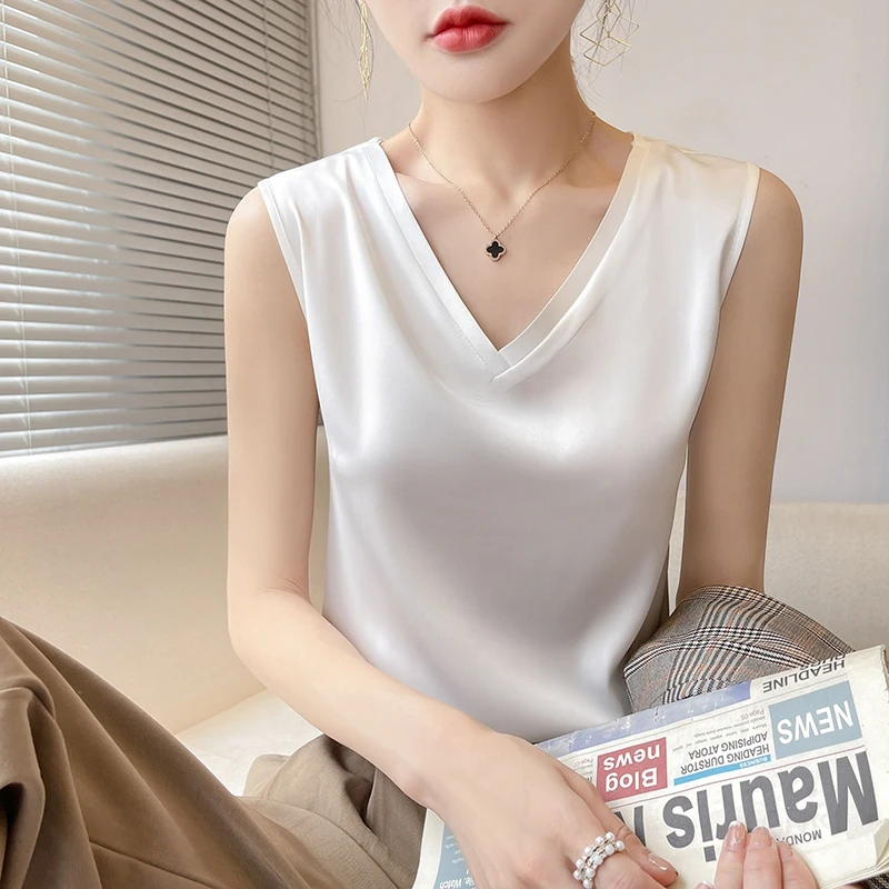 V-Neck Women's Sexy T-shirts Ice Silk Satin Sleeveless Simple Solid Pullover Multiple Colour Suit Bottom Wear Outside Vest Tee