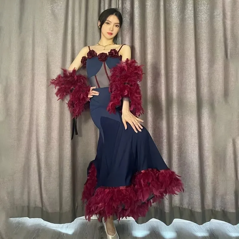 Vrouwen Nationale Standaard Dans Jurk Veren Mouwen Moderne Dans Kleding Sexy Backless Ballroom Danswedstrijd Jurk DN14480