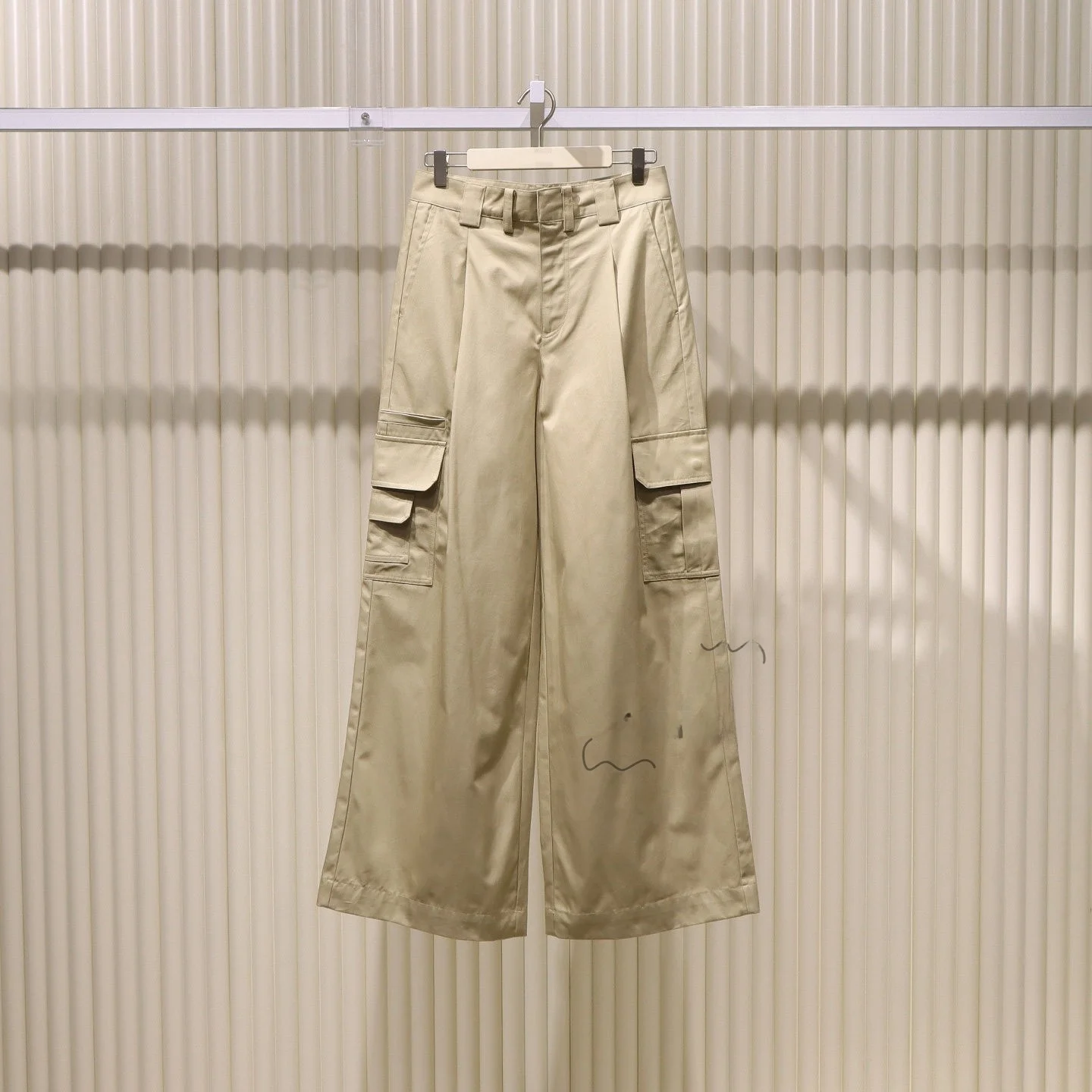 

Khaki High Waist Wide Leg Workwear Casual Pants Women's Fashion Versatile Summer 2026 Straight Cut Trousers for Ladies