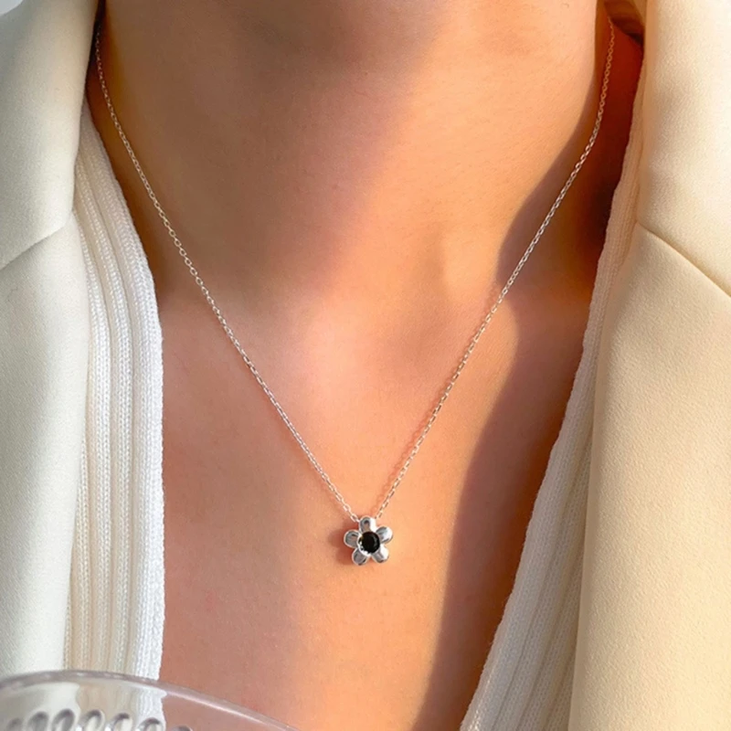 Punk Neck Chain Fashionable Women Neck Jewellery Gift Adjustable Clavicle Chain image 6