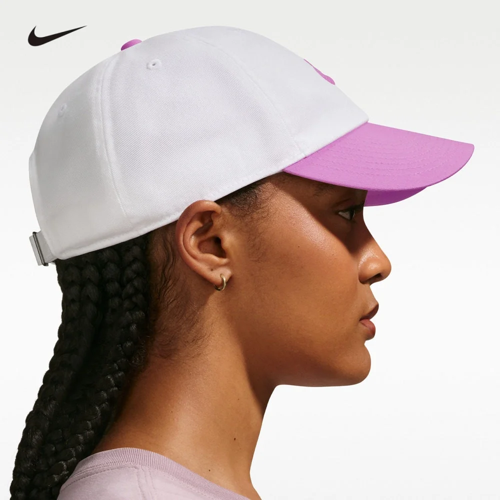 NIKE FB5368 103 Men's and Women's Sports Casual Duckbill Cap Sun Protection Baseball Hat Ideal for Outdoor Running Activities