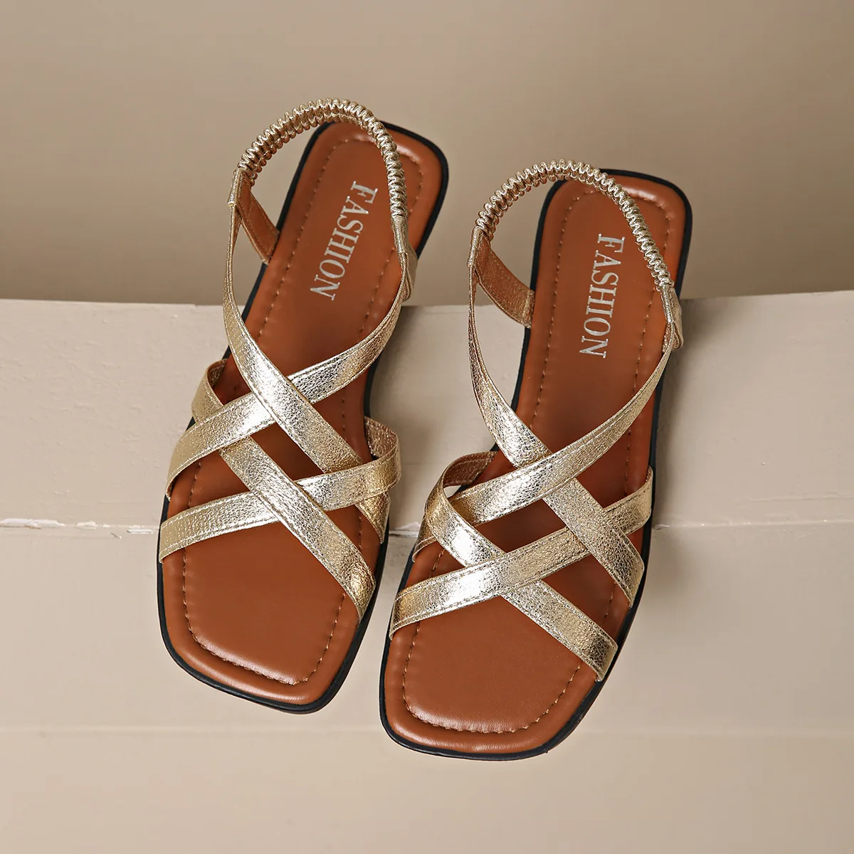 Large Size Fashionable Roman Cross Strap Flat Bottom Sandals Women's Beach Elastic Band Sandals Comfortable Womens Sandals