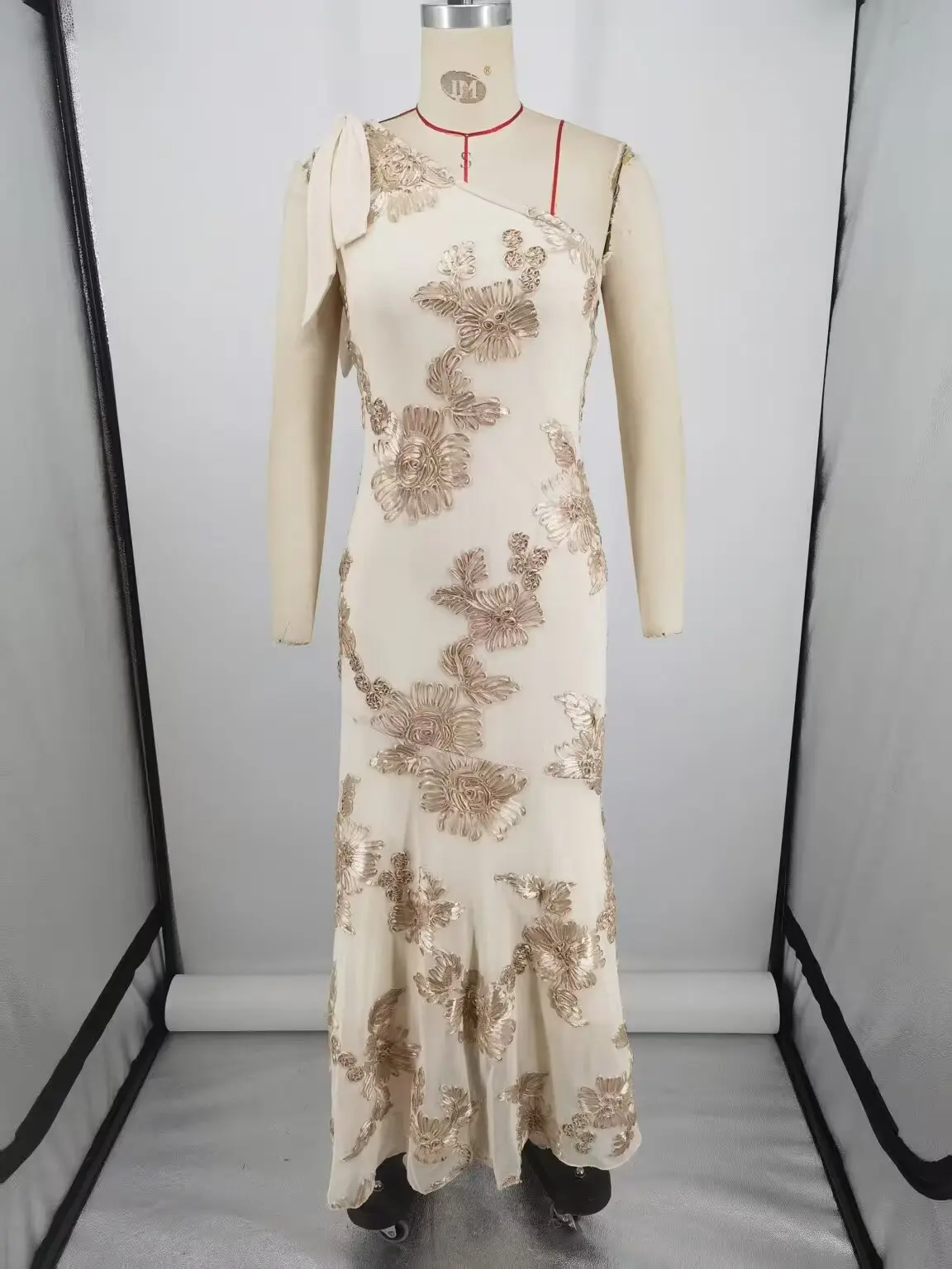 KONDALA Vintage Elegancka Asymetryczna Sukienka Ołówkowa z Kokardą na Ramieniu, Podkreślająca Talia, Moda 2025, Wieczorowa, Plisowana, Suknia Ślubna Vestidos