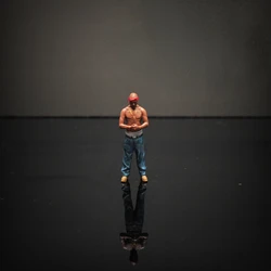 Diorama 1/64 Scale Figurines Model 2PAC Rap Singer Collection Miniature Hand-painted