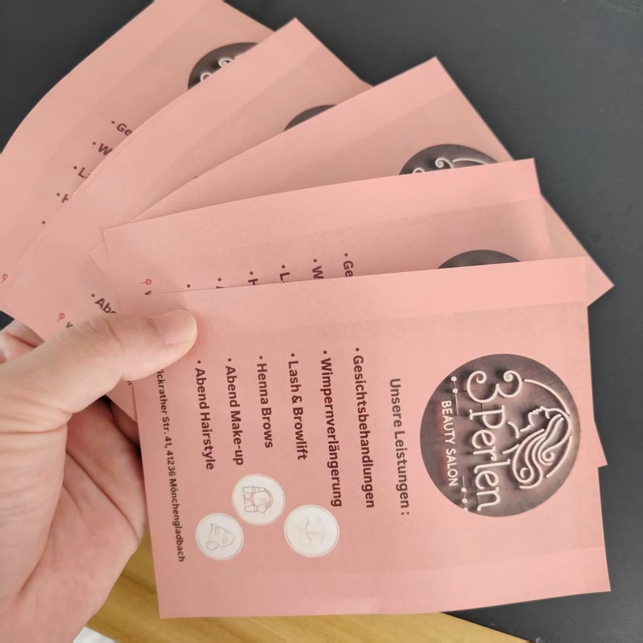 

Customized A5 A6 size flyers, commercial beauty and hairdressing promotion and marketing flyers, double-sided printing