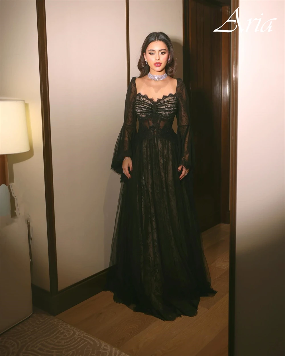 تخصيص بسيط ساحة طوق كاب كم طويل الأكمام مساء اللباس جودة عالية الدانتيل فساتين السهرة حزب أثواب حساسة