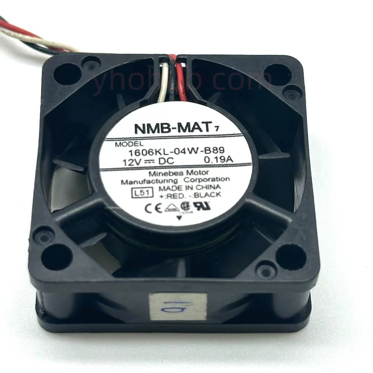 

NMB-MAT 1606KL-04W-B89 DC 12V 0.19A 40x40x15mm 3-wire Server Cooling Fan