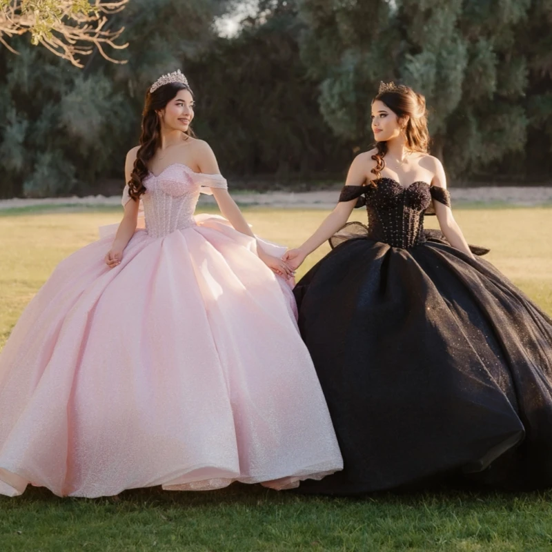 

Pink Shiny Ball Gown Quinceanera Dresses Beading Crystal Bow Tull Corset Off Shoulder Sweet 16 Dress Vestidos 15 de anos