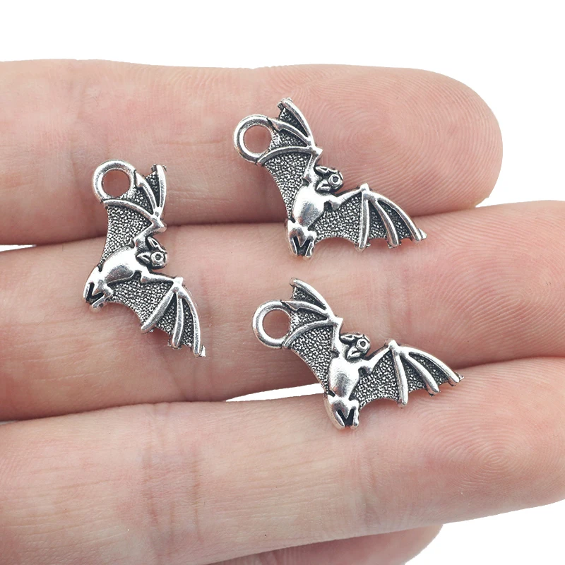 20pcs/lot 12*23mm  Antique Silver Color DIY Bat Charm Pendant  For Halloween Necklace Bracelet Jewelry Making