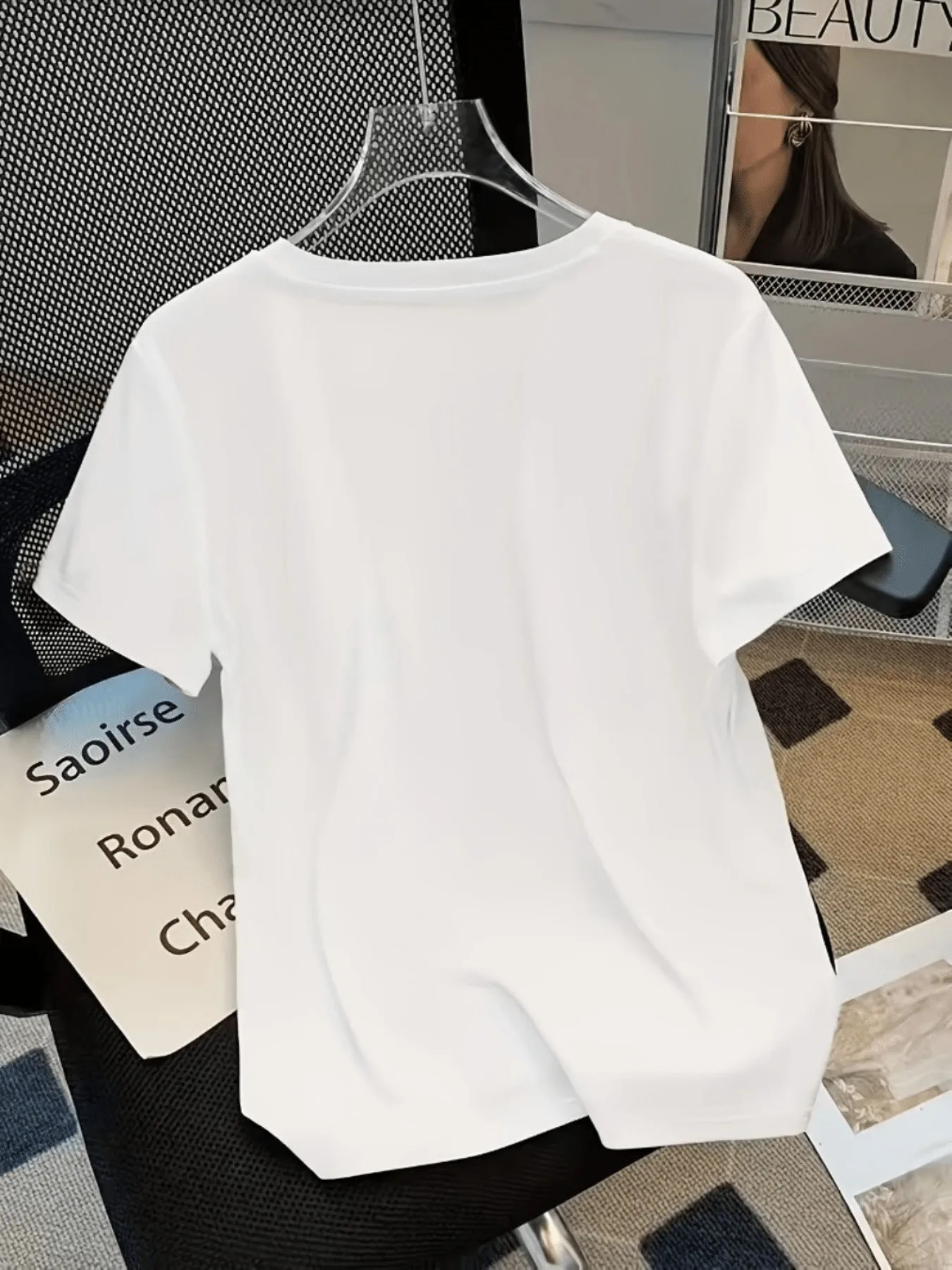 Clover Love Printed Pattern T-shirt Casual Round Neck T-shirt Women's Breathable Top Comfortable and Soft Daily Wear