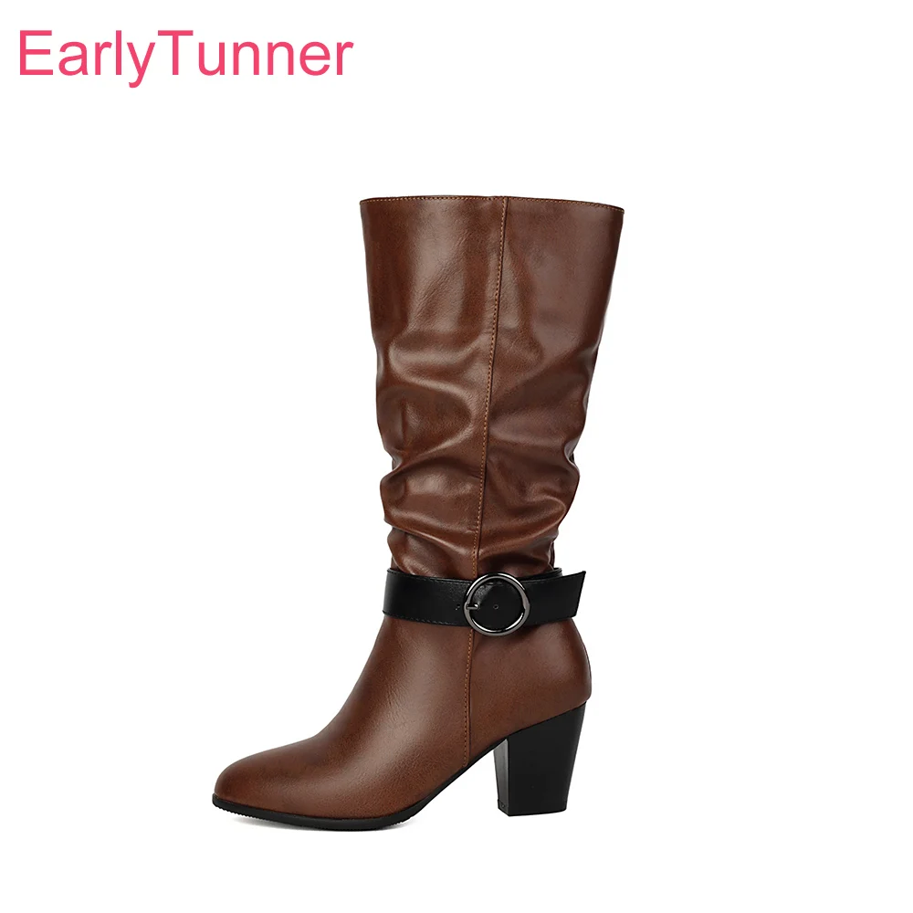 

2025 зимние новые коричневые, белые женские сапоги до середины икры с острым носком, женские туфли на высоком квадратном каблуке, большие размеры 12, 436, 48