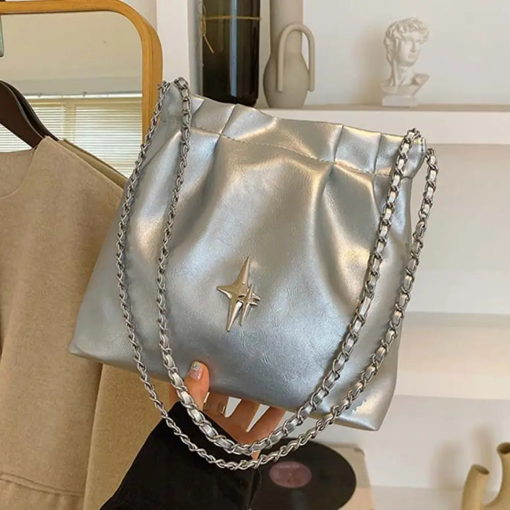 

Metal Chain Handle PU Leather Shoulder Bag Bucket Bag Korean Style Star Handbag Solid Color Phone Bag Y2k Style Underarm Bag