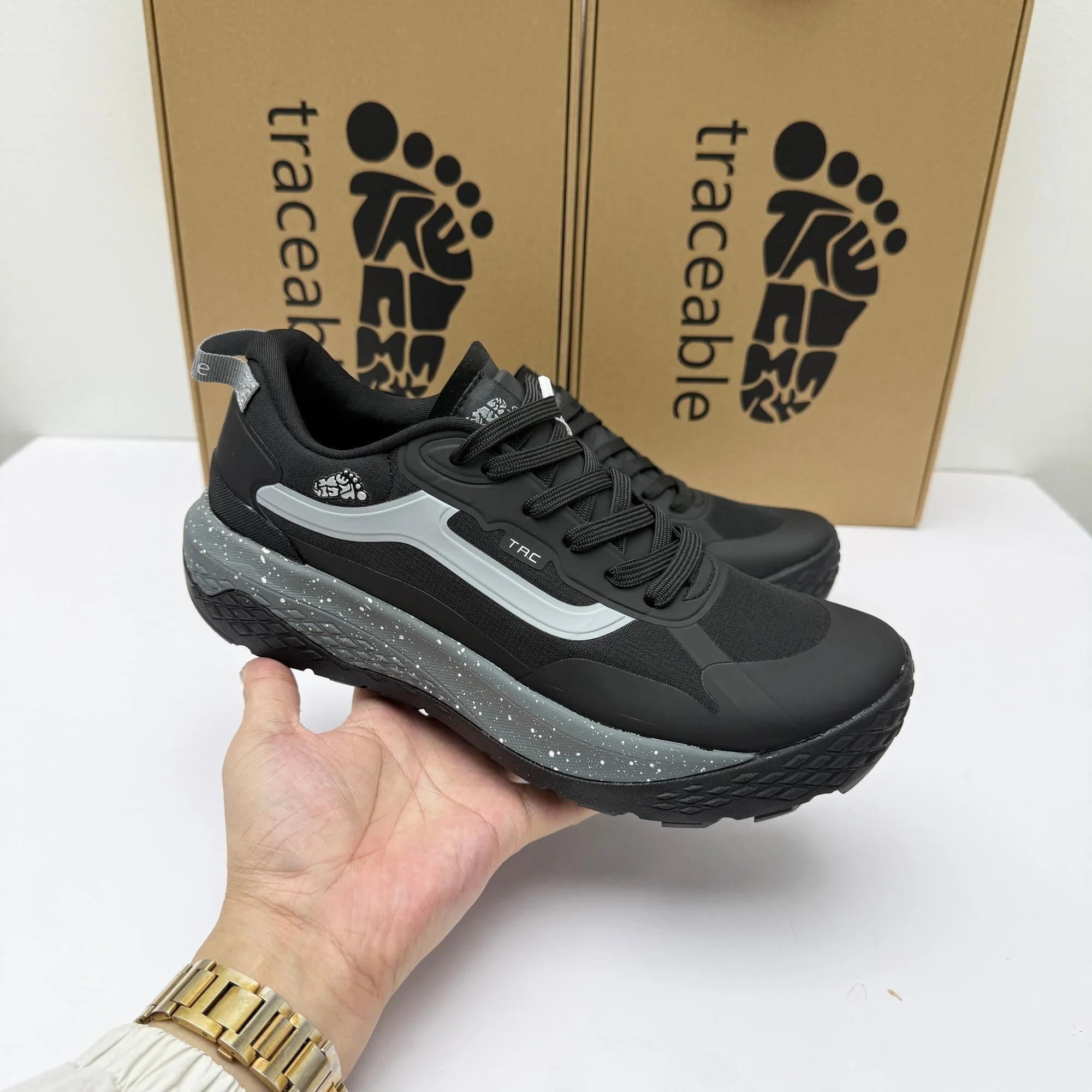 

New Hot-Selling Marathon Running Shoes Unisex Running Shoes Exceptional Breathability Design Delivers Outstanding Performance