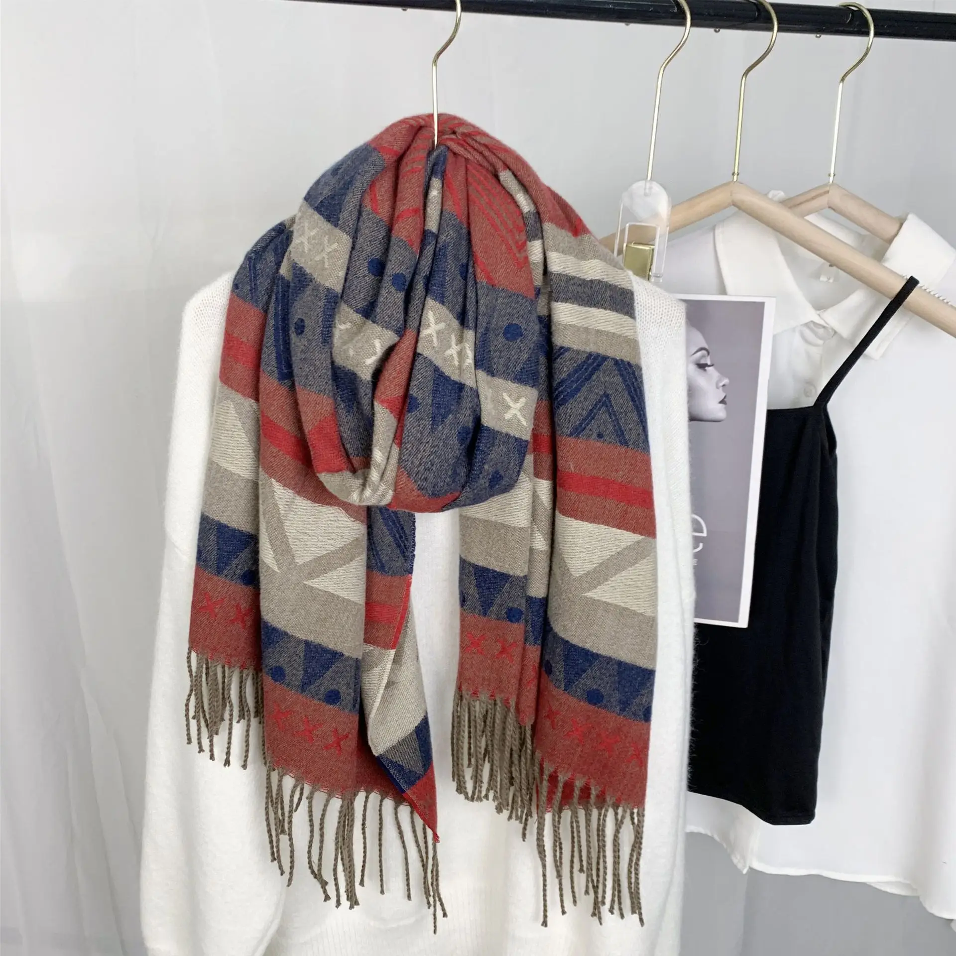 

Autumn and winter2022New plaid cashmere like women's scarves Japanese tassel scarves with thickened warmth and cold proof shawls