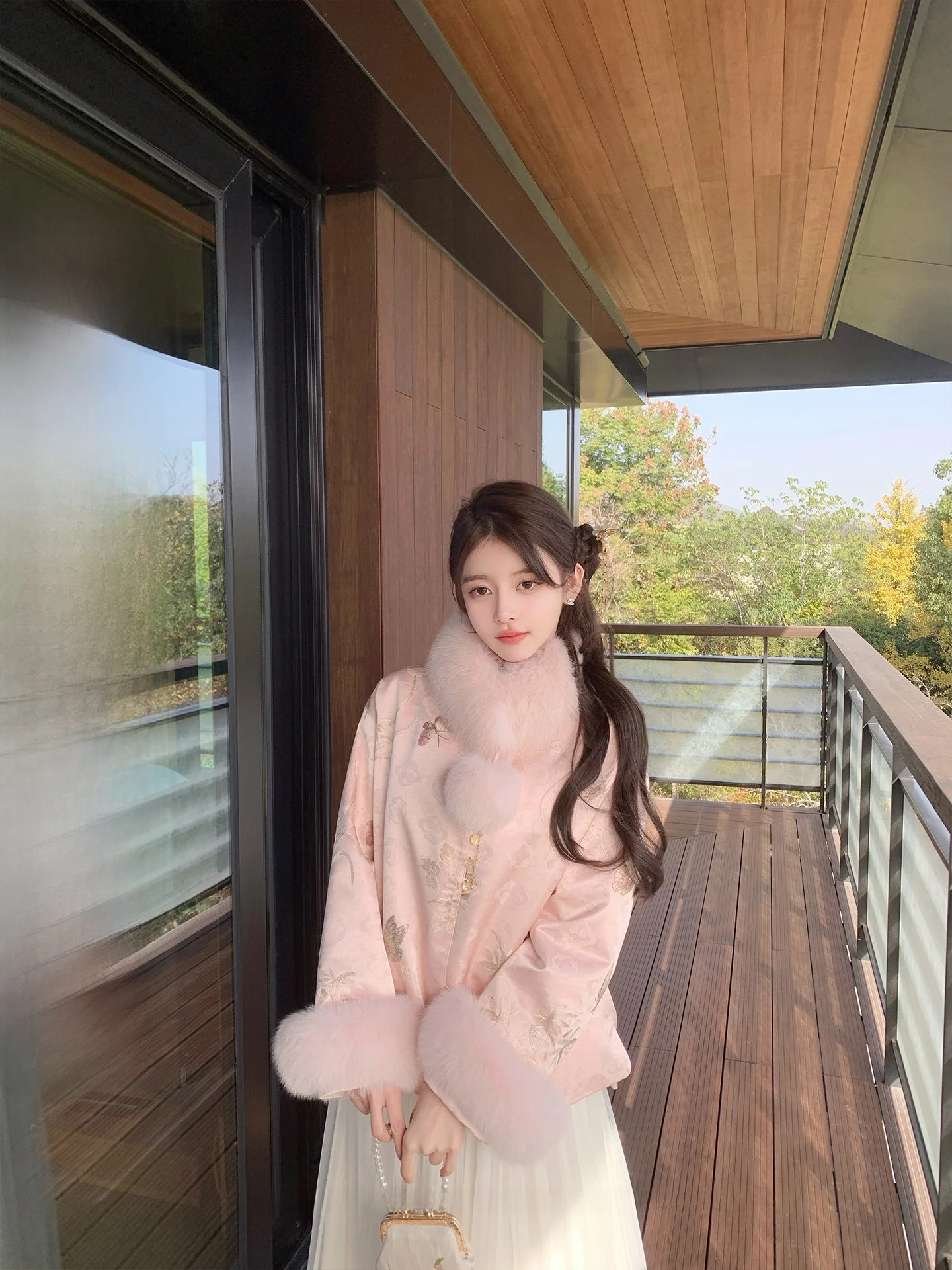 

Двусторонняя зимняя верхняя одежда с меховым воротником из кролика, традиционный китайский стиль, для молодых и женщин среднего возраста.