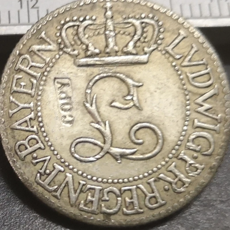 Medal, 1913. Ludwig Sans, king of Bavaria. Front: portrait, opposite: Coronation