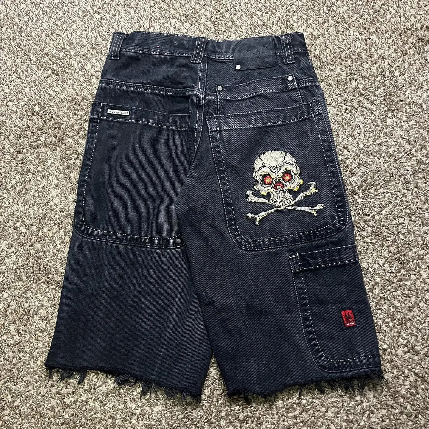 

Y2K New Jeans Shorts Vintage Harajuku Skull Embroidery Baggy Jeans Men’s and Women’s Hip Hop Gothic Wide Leg Denim Short Pants