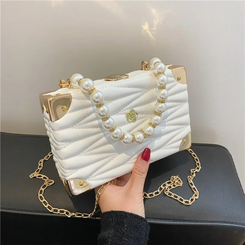 

Statement Piece Diaper Bag For Women Leather Crossbody Bag Luxury Vintage Tote Minimalist Designer Large Capacity Chic