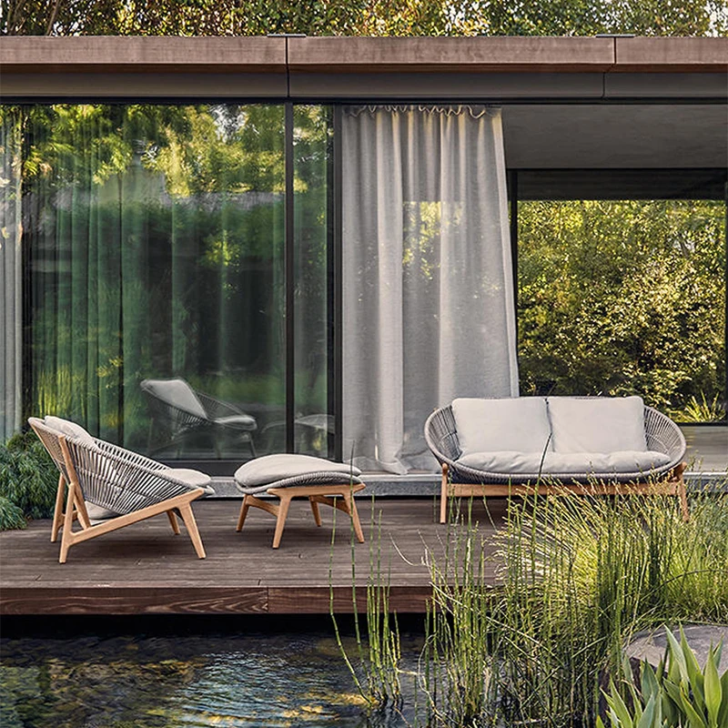 Nordic Freizeit Massivholz Rattan Sofa Outdoor Einzelvilla