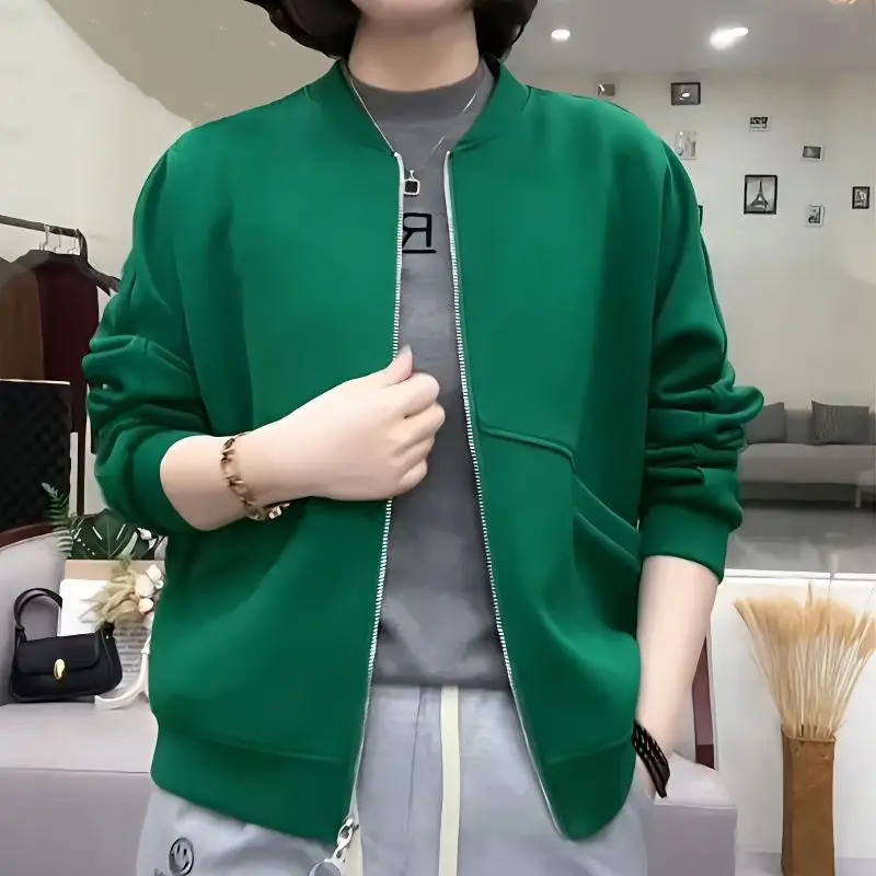 

2025 женская весенне-осенняя новая короткая куртка, модная бейсбольная форма, повседневный и универсальный модный топ