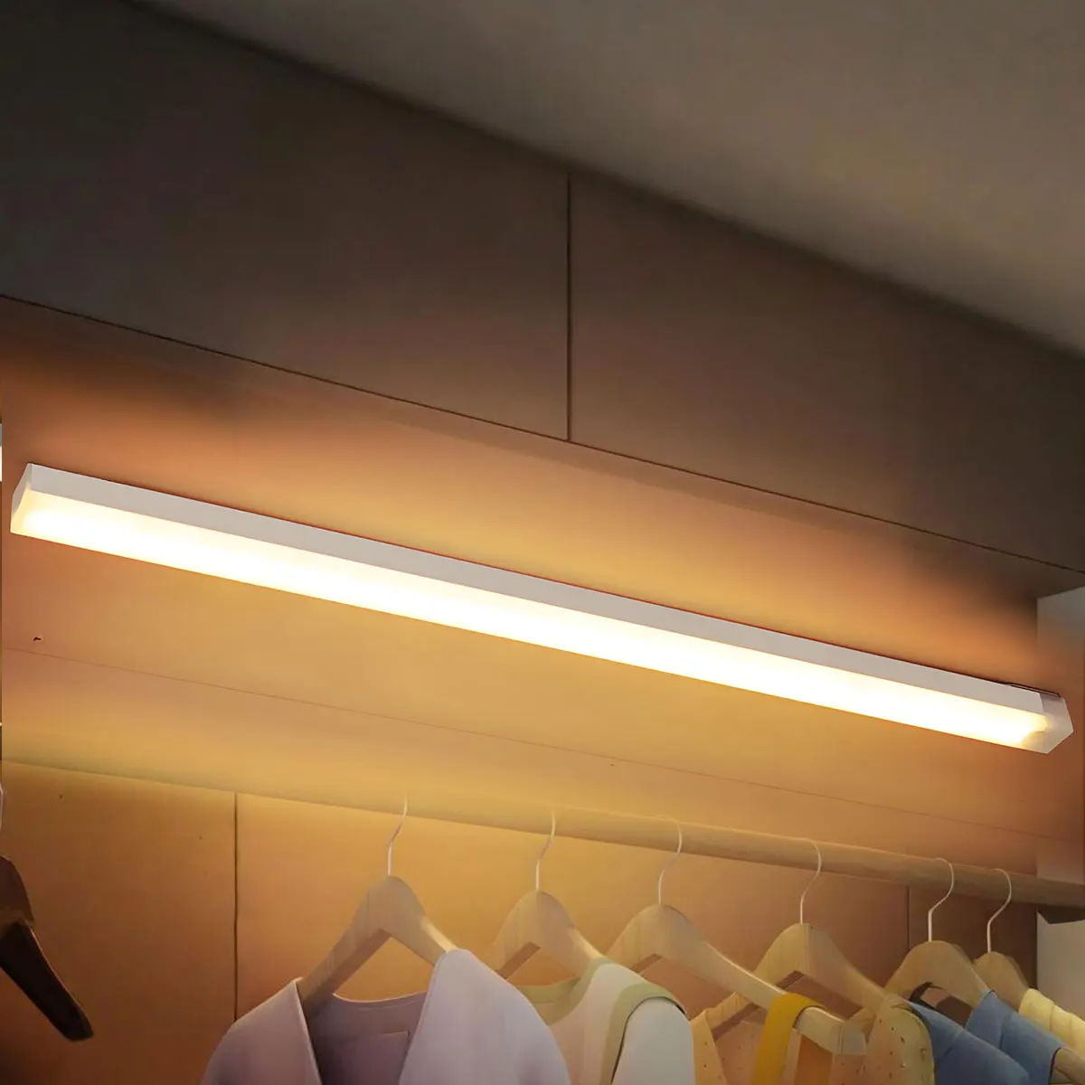 Motion Sensor Light Wireless LED Night Light USB Rechargeable Night Lamp For Kitchen Cabinet Wardrobe Lamp Staircase Backlight