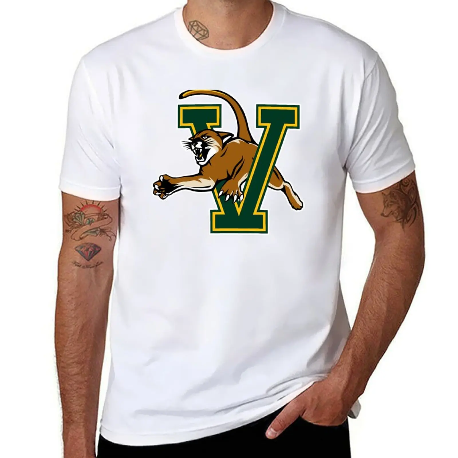 

vermont catamounts T-Shirt mens graphic t shirts t shirts for man graphic tees T-Shirt