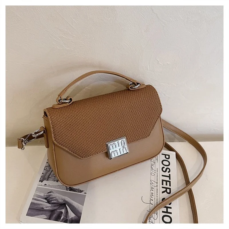 

Luxury Women's Hand Bags Made Of Premium Leather Boasting Casual Famous Lightweight Daily Refined Style​