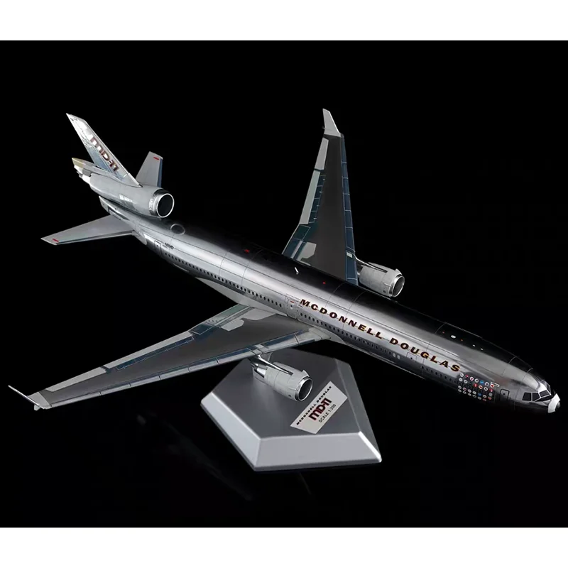 

SQ Wings масштаб 1/200 McDonnell Douglas оригинальный MD11 N111MD металлическая модель самолета Коллекционное декоративное украшение
