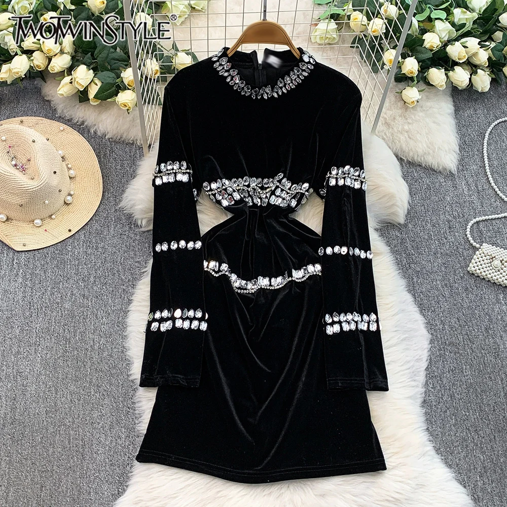 

TWOTWINSTYLE Solid Spliced Diamonds Slim Dresses For Women Round Neck Long Sleeve High Waist Chic Dress Female Fashion KDR553296