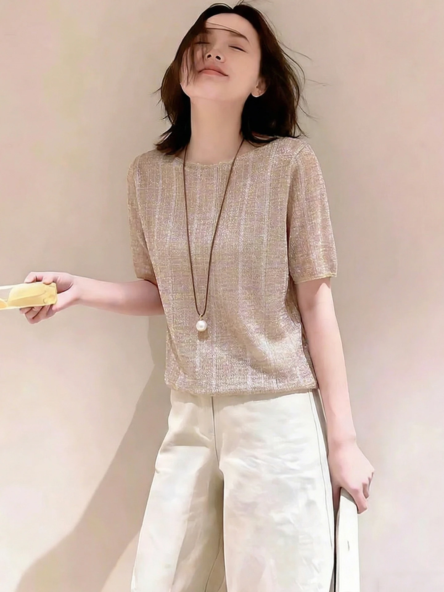 

Elegant round Neck Loose Short Sleeve Knitted Top Fashionable Base Shirt Summer Anti-Aging Trendy Bottoming Shirt