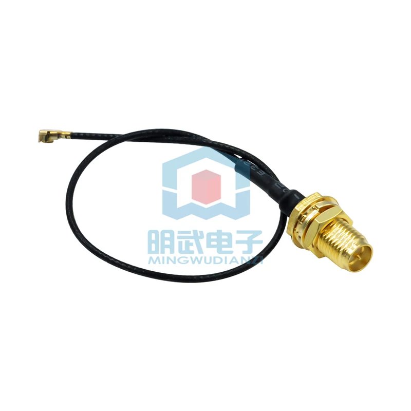 A base fêmea IPEX SAM pode ser conectada à pequena antena masculina de pimenta