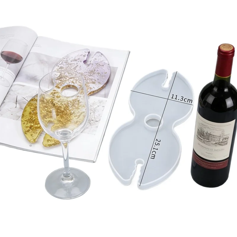 moldes-de-silicone-feitos-de-resina-epoxi-podem-ser-usados-para-fazer-porta-copos-de-vinho-e-decoracoes-de-bandejas
