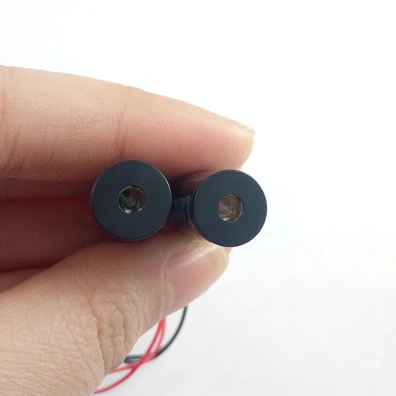 10*30mm 850nm 100 mw A Infrarossi del Laser del Puntino Modulo di Messa A Fuoco Fisso DC 3 V