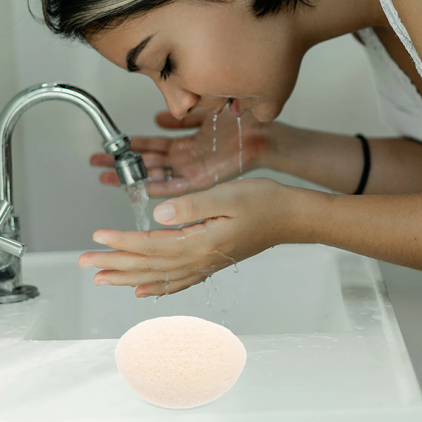 

Sponges Face Exfoliating Facial Exfoliator European and American Scrubber White Washable Makeup