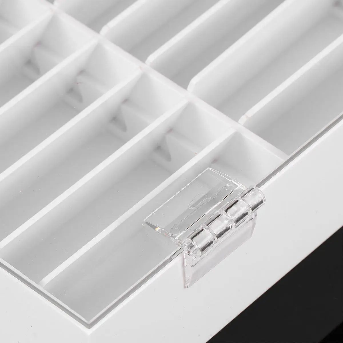 

1Pcs 30-Grid Modern Acrylic Manicure Storage Box Large Capacity Lid Design Safe Non-Deformable Display Case for Nail Techs