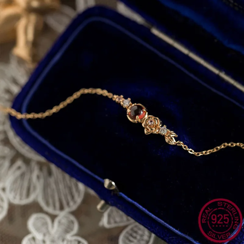 

New S925 sterling silver rose flower vintage light luxury personalized high-end ins bracelet wedding jewelry