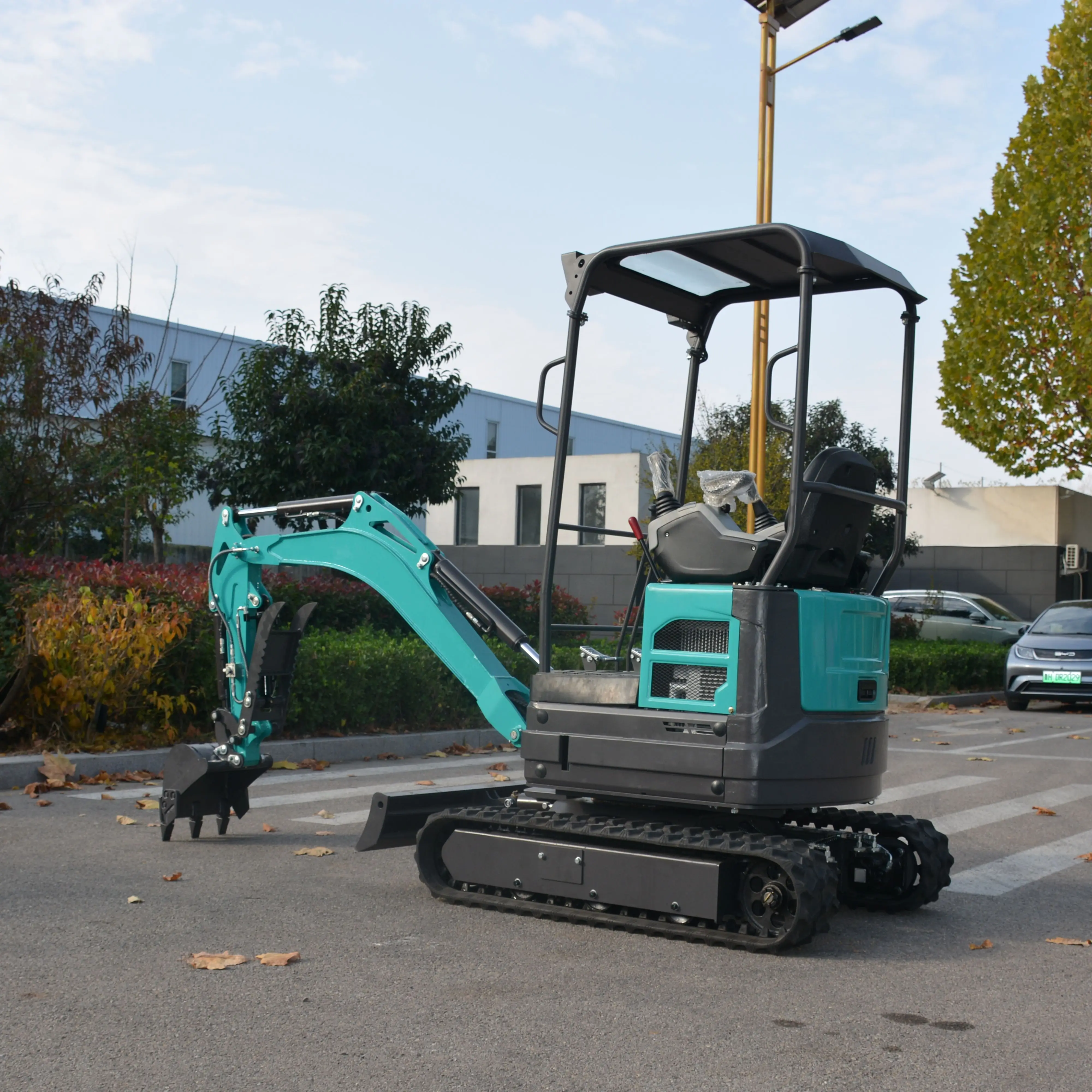 

Small crawler excavator 1.8 tons compact high-efficiency small excavator warranty for 1 year