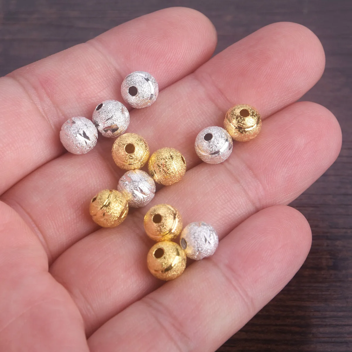 30PCS Round 8mm Carved Hollow Brass Metal Plated Gold/Silver Color Loose Beads For Jewelry Making DIY Crafts Findings