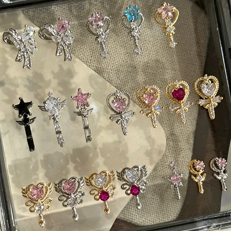 Sailor Moon Wand - Super Błyszczące Ozdoby do Paznokci w