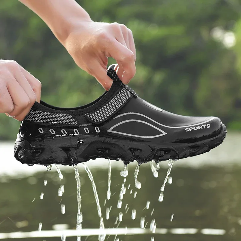 

Hiking Aqua Quick-Drying Anti-Slip Mountain Water Shoes Soft Men Casual Sneakers