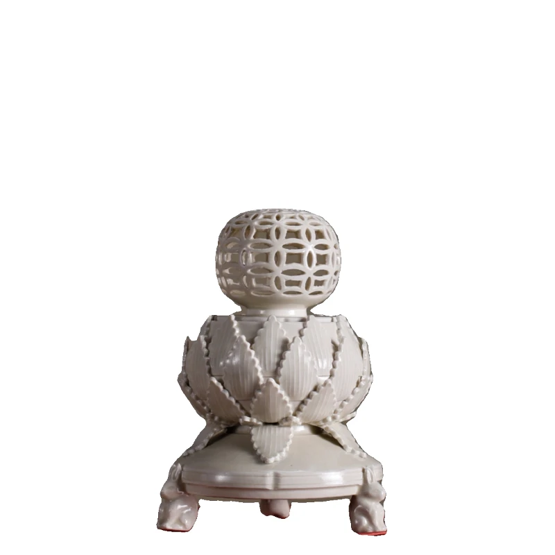 

Full-hand imitation Song Baiding three-legged rabbit flower-picking hollow aromatherapy stove home ornament