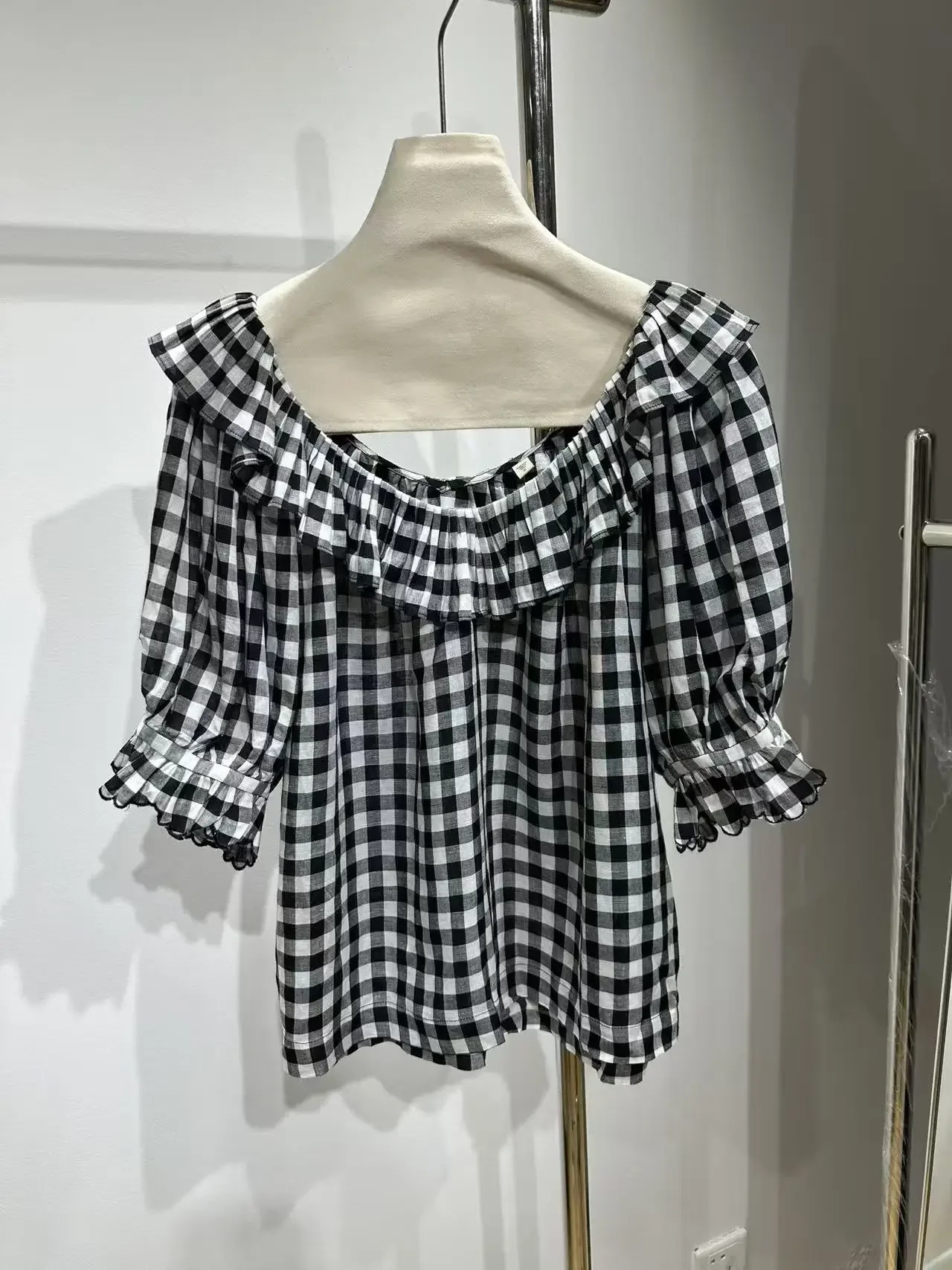 

Ruffles Patchwork Women Plaid Blouse Top Round Neck Flare Sleeve Casual Female Shirt