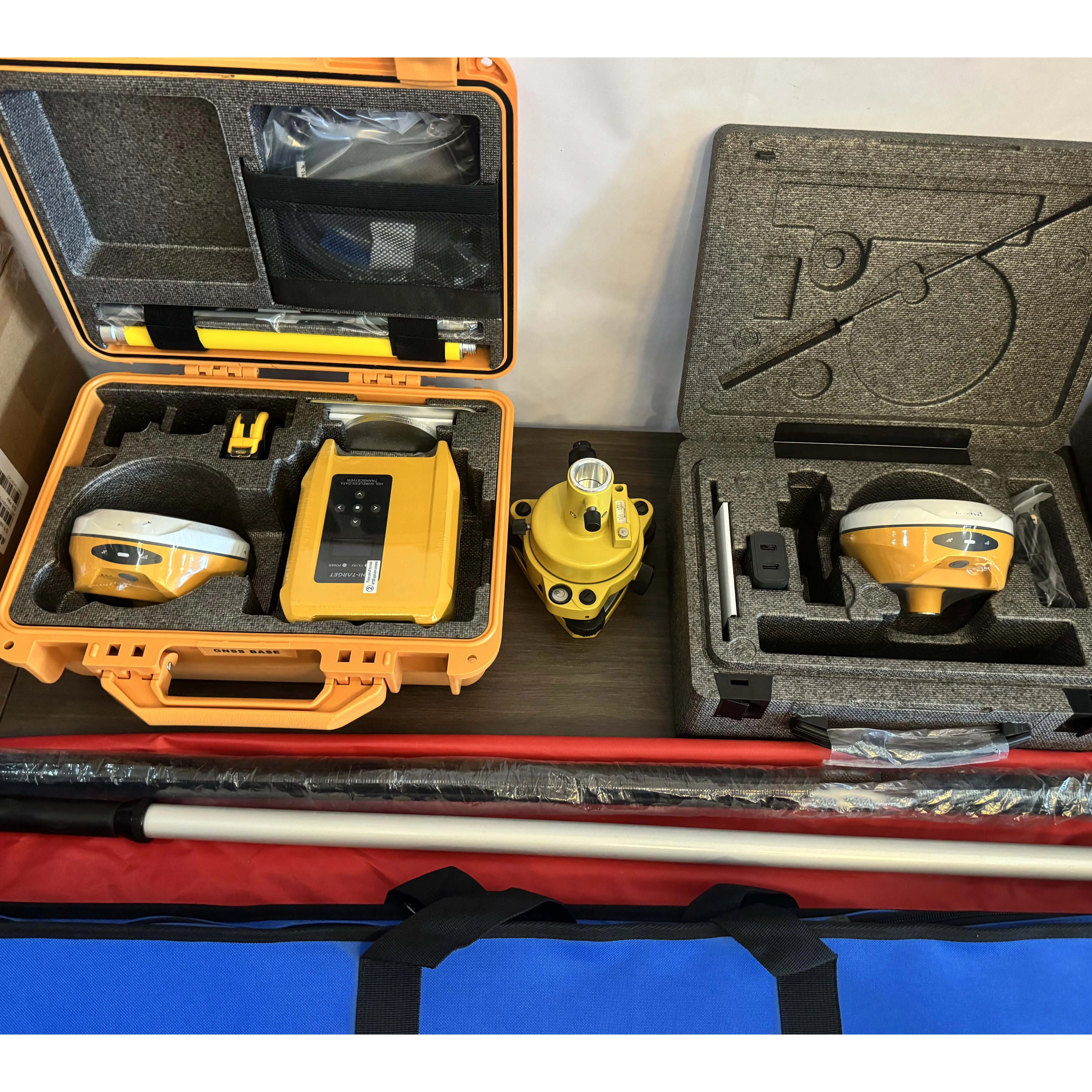 Fast Fixed One Camera Imu 1408 Channel Internal UHF Radio Hi-survey Base and Rover Set Gnss Rtk  V300 Plus