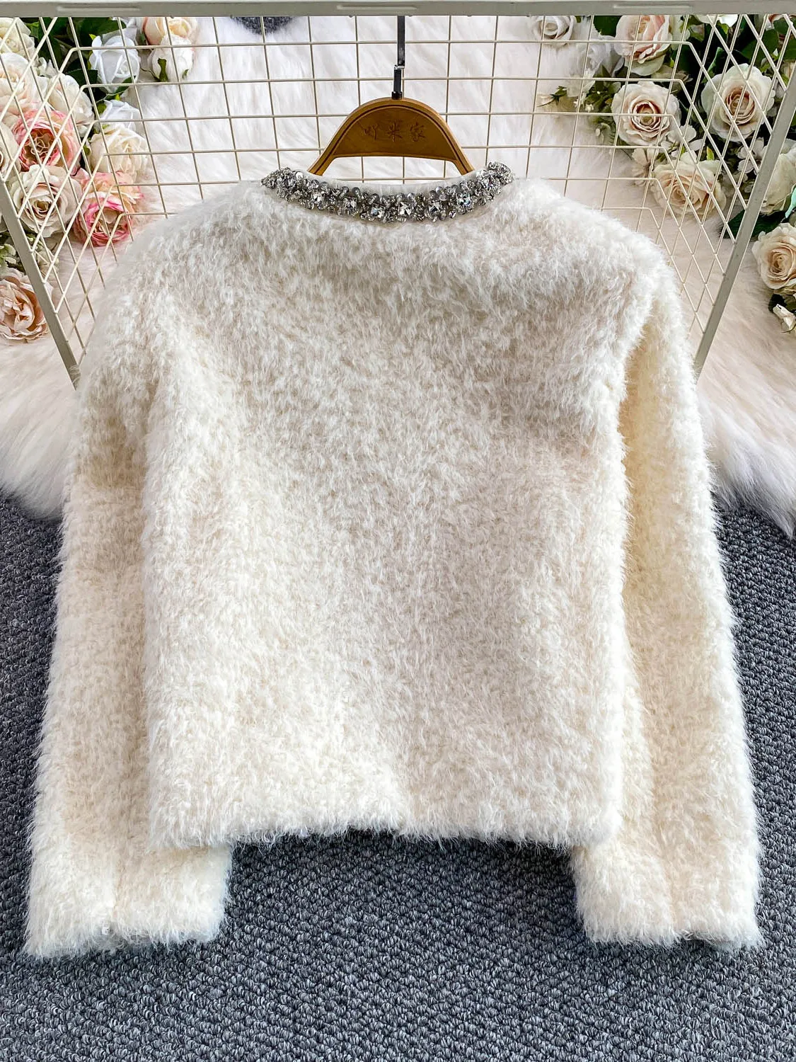   معطف فرو شتوي نسائي من V-Ne Jaet مرصع بالألماس الأبيض، ملابس خارجية منسوجة ثقيلة