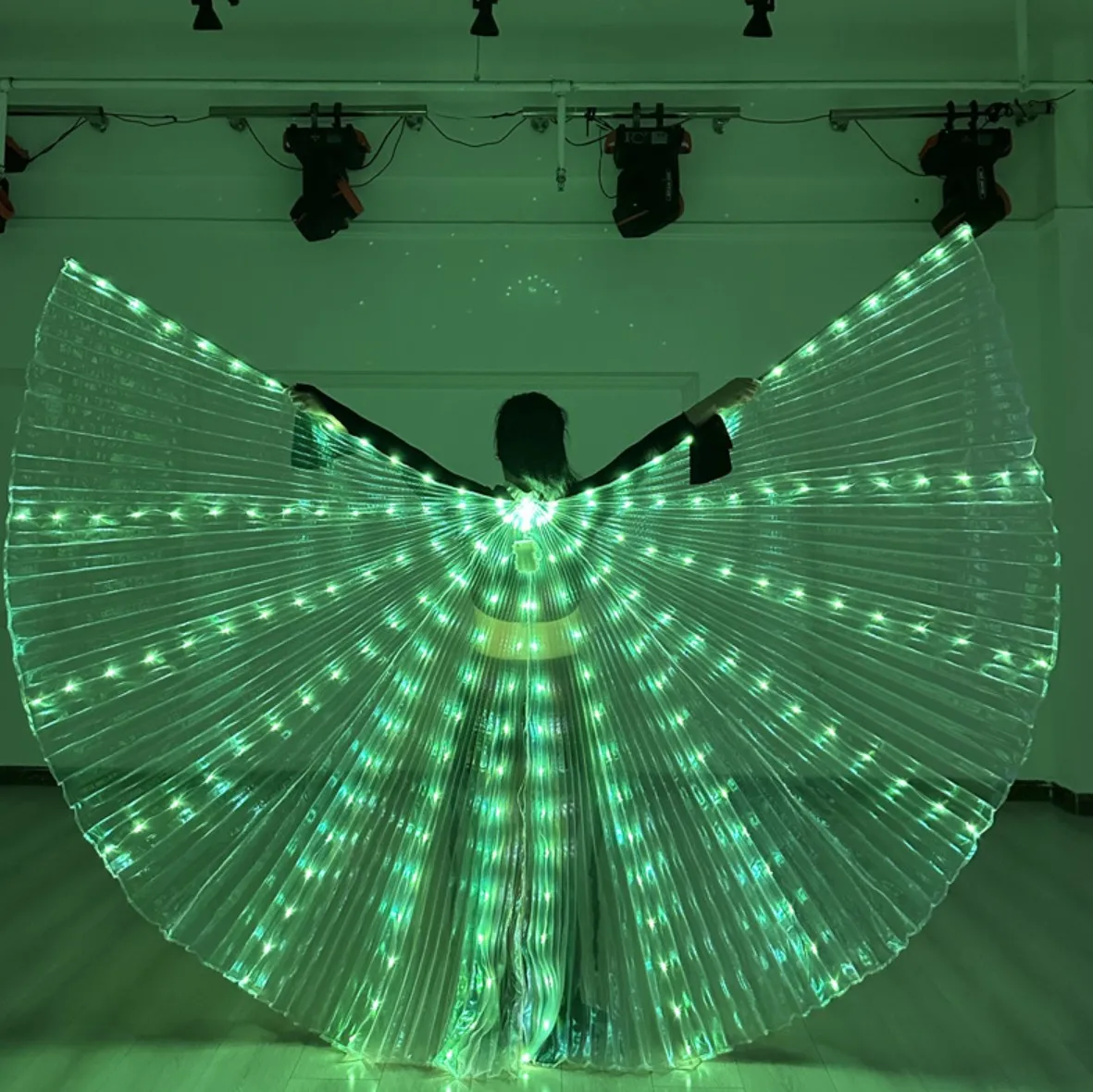 Ali di danza del ventre a LED Isis Ali di farfalla a LED colorate con bastoncini telescopici Spettacolo di costumi luminosi