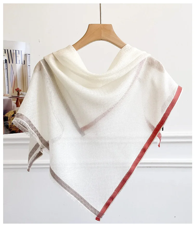 Lenço Quadrado Feminino 100% Caxemira Elegante Creme Branco com Linha Marrom Vermelha Bandana Lenço de Cabeça Xale