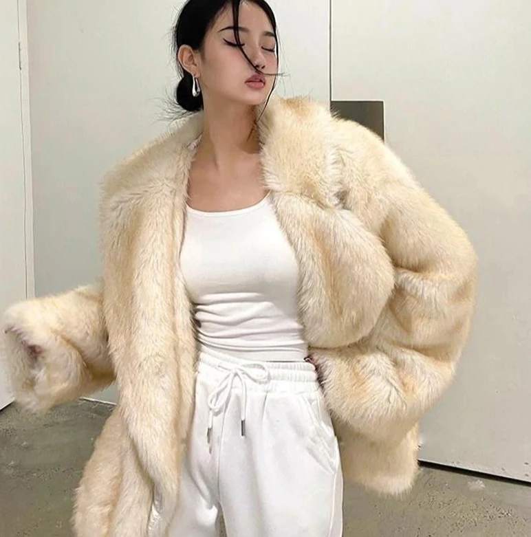 冬の高級ブランドファッショングラデーションアニマルカラーフェイクファーコートジャケット女性ルーズ特大ロングふわふわオーバーコートアウター