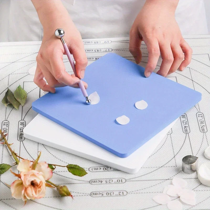 Schwammmatte Fondant Manuelle Simulation Flower Twist Fondant Tonoberfläche Kunststoff Universal Widerstandsfähigkeit BlütenblattDünne Locken Mehrzweck