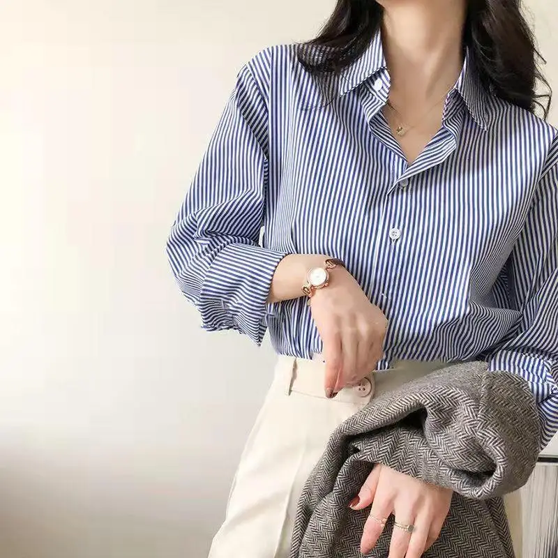 

2025 Autumn New Blue Striped Long-sleeved Shirt for Women with Niche Temperament Cardigan Top Coat